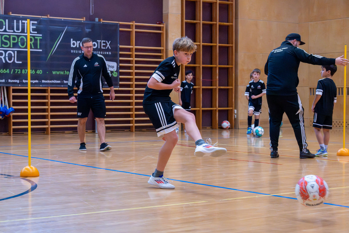 Elite Fussball Camp 2027 - Indoor Academy in Münster/Tirol