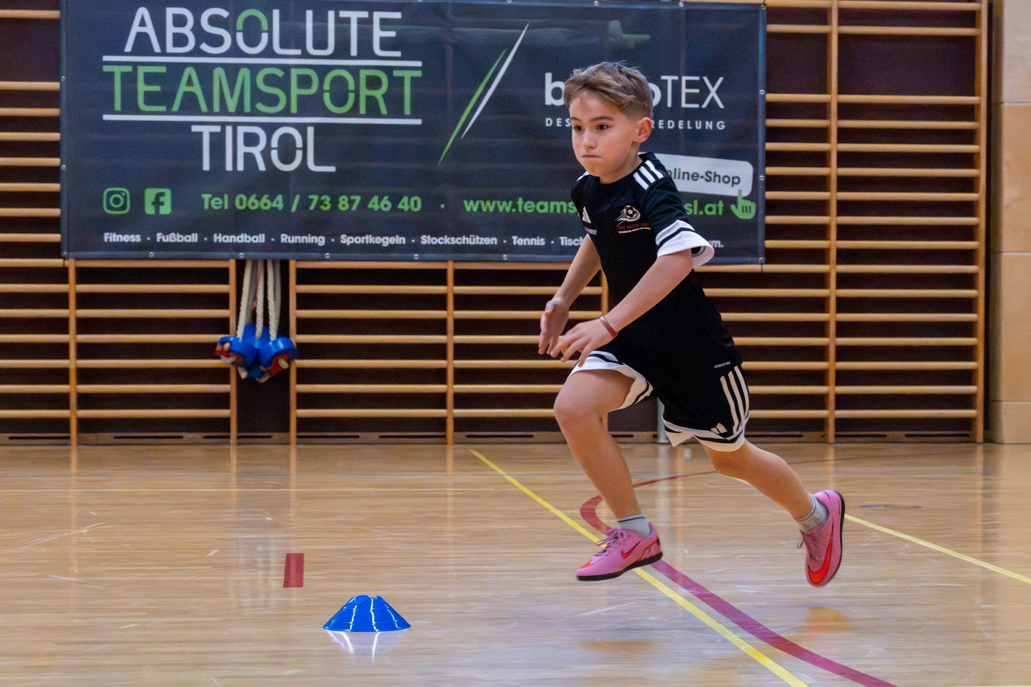 Elite Fussball Camp - Indoor Academy in Imst/Tirol